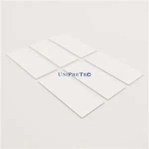 Alumínium-oxid lemez